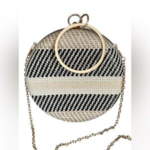 Savanna Cream Black Round Woven Crossbody Satchel Gold Chain Boho Bag Purse